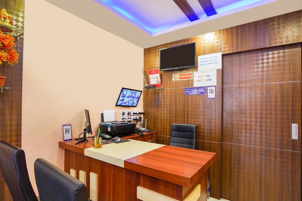 Hotel O Trisha Guest House Dam Dam Екстер'єр фото